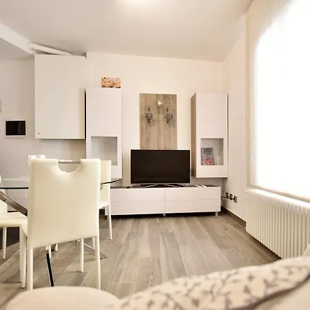Andrea Luxury - D'azeglio *